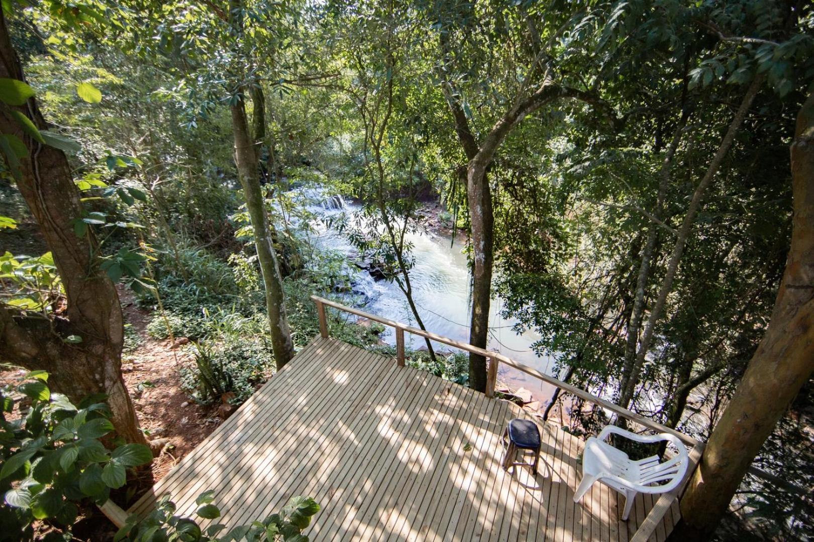 Cachoeira dos pássaros Foz do Iguaçu Esterno foto